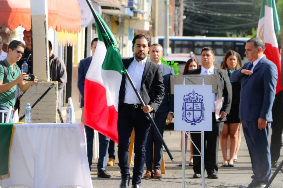 Conmemoran en Los Reyes un aniversario más de la Gesta Heroica de los Niños Héroes