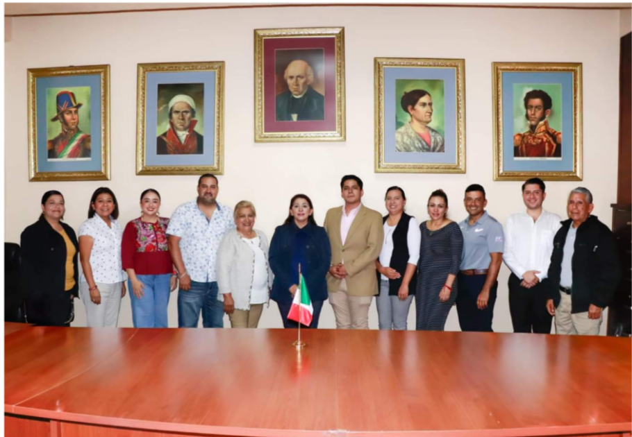 Nombra Alma Mireya González Sánchez a presidenta y encargado de Despacho del Sistema DIF de Quiroga