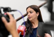 Presenta diputada Tere Herrera solicitud para reactivar buzón naranja en el Congreso