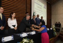 Investigación de punta en universidades y centros de investigación en todo el mundo realizan egresados de la FIQ