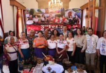 Comisión de Turismo acompaña presentación de la 3ra Feria del Mole en Santiago Tupátaro