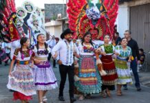 Humberto Jiménez respalda alcalde de Peribán y reconoce por éxito del arranque de la Feria de Domingo de Ramos