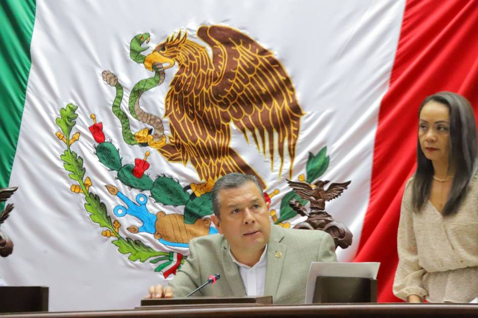 Morena no es botín de nadie, Mora debe dejar la dirigencia: JC Barragán