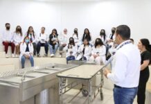 Futuros profesionales forenses del Instituto OSMAR se aproximan a las labores de la Fiscalía General