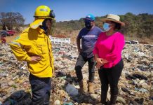 Gobierno de Quiroga atiende incendio en el basurero municipal con apoyo de brigadas