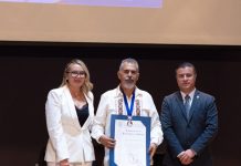 Yarabí Ávila entrega la Presea “Vasco de Quiroga” a destacados nicolaitas