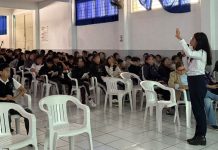 Ofrece FGE pláticas sobre Ley Olimpia y ciber bullying a estudiantes de preparatoria en Zamora