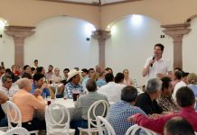 Se reúne Alfonso Martínez con integrantes del Consejo Coordinador Empresarial de Apatzingán