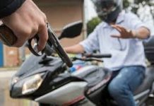 Fiscalía General detiene en Zitácuaro a Alexis Elías “N”, presunto responsable de robar con violencia una motocicleta